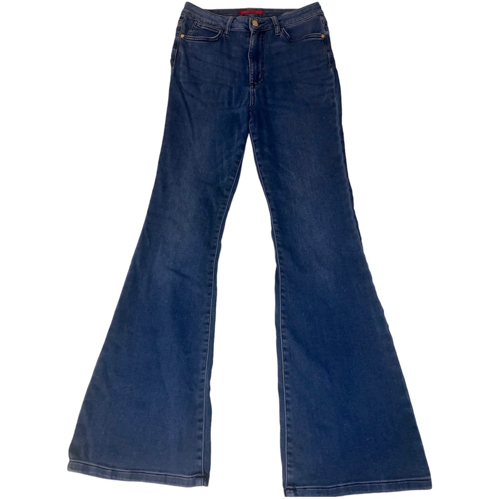Jennifer Lopez Sculpt High Rise Flare jeans